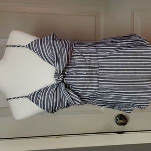 Lara fashion top, size large